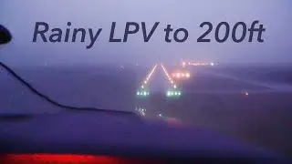 Breaking out at MINIMUMS - LPV Approach to 200ft (Cessna 182)