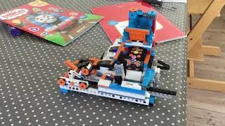 Lego Boost Smarties catapult