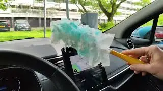 How to clean static dust safely from your car screen, dashboard and seats (Renault Zoe)