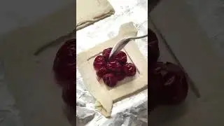 Слойка с вишней 🫶🏼 