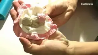 Фигурки на торт. Лепим малыша из мастики. Figures on the cake