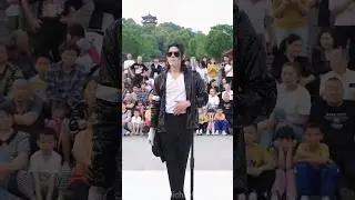 who did perfect move #who is it 🤔🤫🤯do we find! wait for Michael Jackson#michaelzaxon#michaeljackson
