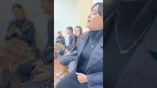 ÒZBEK QIZINI TURK YULDUZI BILAN BELLASHUVI
