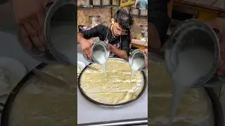 Talented Young Man Making Lassi like a Pro😱😱 #indianstreetfood #india #shorts #lassi #delhi #food