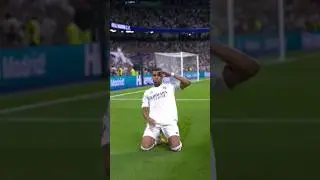 MBAPPÉ enjoys at the Bernabéu 🤍🐢