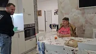 Маму Подстригли Под Мальчика ! Самвел Приготовил Вкусную Еду