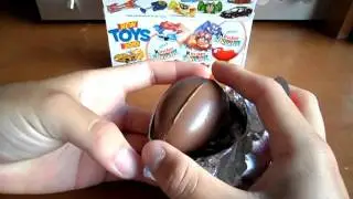 Kinder Surprises & Some Talk On Other Canadian Things! (Ketchup Chips)
