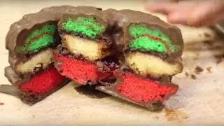 Italian rainbow doughnut: A runaway hit on Staten Island