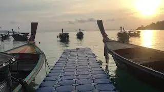 Leashed boats sway on the waves at the pier. Лодки у пристани ( Video Background Stock Footage Free)