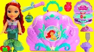 Getting the Princess Little Mermaid Ariel Ready with Music and Lights Vanity