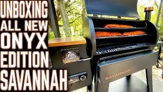 UNBOXING THE ALL NEW PIT BOSS ONYX EDITION SAVANNAH PELLET GRILL! FIRST IMPRESSIONS