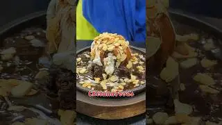 చల్లని వర్షంలో వేడి వేడిగా Ice Cream🔥🤤 Sizzling Brownie Ice Cream Hot Chocolate #dessert #streetfood