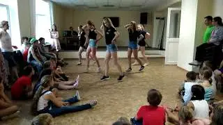 Лучезарный, 3 смена, 2 отряд, танец (Даша, Соня, Маша, Маша, Настя)