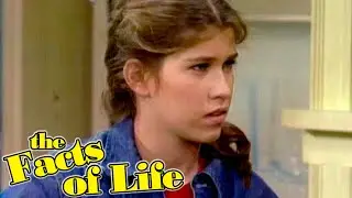 The Facts of Life | A New Student Called Jo Arrives At Eastland | The Norman Lear Effect