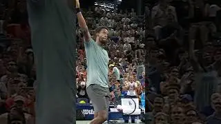 Gael Monfils INCREDIBLE slam dunk 😱