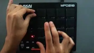 Akai MPD218 Session 1 - Live Hip Hop Finger Drumming