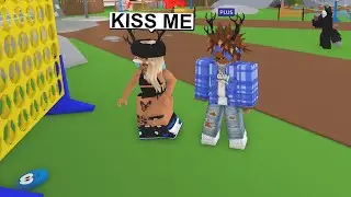 becoming a girl oder in roblox meepcity