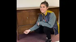 Here’s How I Cleaned And Scrubbed Down This Mess Of A Sideboard 🧽