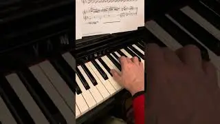 Haydn, Sonata in c minor. First page.