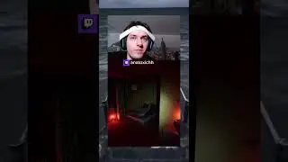 Отмечаем Хэллоуин в ￼ Phasmophobia 🎃🎃🎃.     