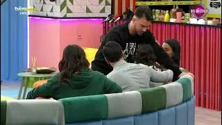 Tudo aos gritos! Jéssica passa-se com Joana: «Não tens vergonha na cara?». Veja tudo I Big Brother