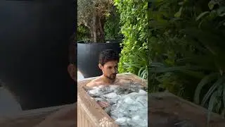 Павел Дуров показал, чем занимается по утрам 