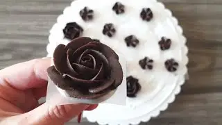 How to pipe a rose and other flowers with chocolate ganache - Chocolate Ganache roses