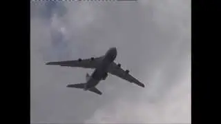 Flight of the Antonov AN-124 Ruslan