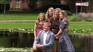 El detrás de cámaras del posado de verano de los reyes de Holanda y sus hijas | ¡HOLA! TV