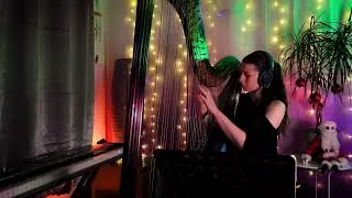 Testing out my electroacoustic harp / Merry Christmas!