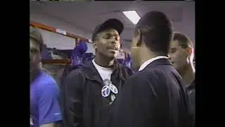 Bobby Bonilla (NY Mets) vs WABC-TV Reporter (Art McFarland) (August 11, 1994)
