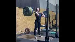 125 KG / 275 LBS Split Jerk Nicole Bella Rubanovich Israel Weightlifting Training 