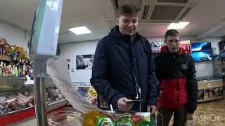 Леха предатель СОСЕТ!!!