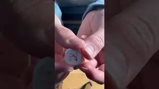 How to remove a logo from a cube