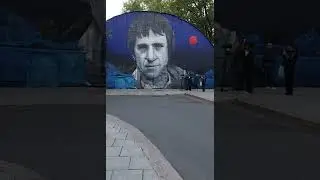 Снимают фильмы в Москве на каждом шагу.