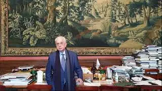 Михаил Борисович Пиотровский на гала-открытии Третьей Недели осведомленности о дислексии в России