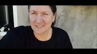 Быстроустающий клоун холоп  Как же ему бедному нелегко