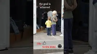 Street - music and children