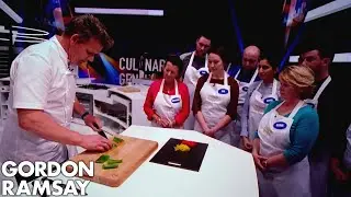 Gordon Ramsay Demonstrates How to Dice, Julienne & Baton Peppers