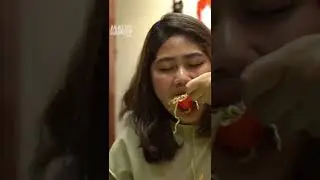 Mie ayam yang ayamnya dari ayam kampung pejantan! endul banget!! 
