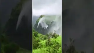 Аномалия воды - водопад вверх