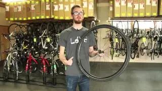 ENVE SES 2.2 Carbon Fiber Road Wheelset FIRST LOOK!