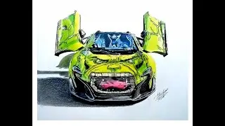 🚗 McLaren 675LT vestido como Hulk