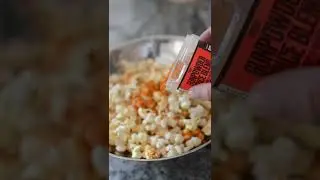 POPCORN ASMR 🤌🏼 #shorts #ASMR #popcorn