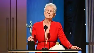 Jamie Lee Curtis winning SAG Award for Supporting Actress