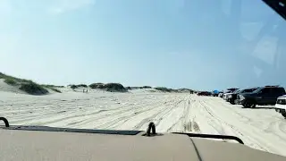 DRIVING ON THE BEACHES OF THE OUTER BANKS: COROLLA AND CAROVA BEACHES (4K)