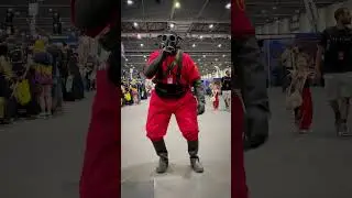 Meet the Pyro #shorts #teamfortress2 #tf2 #cosplay #pyro #gaming