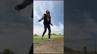 alt dancing (jumpstyle/shuffle) tiktoks