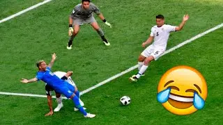 When Football PLAYERS Lose CONTROL (FUNNY MOMENTS) ... 🎬😂