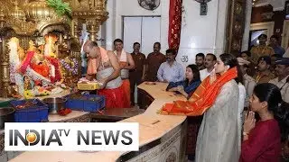 Deepika Padukone offers prayers at Shree Siddhivinayak Temple ahead of 'Chhapaak' release